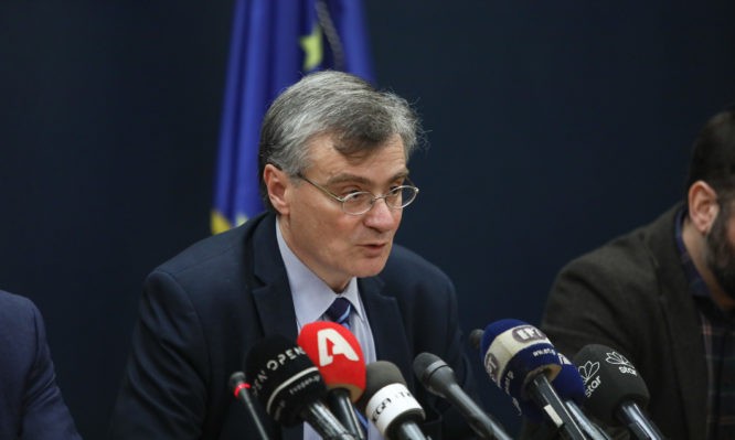 Κορωνοϊός: Πόσο επηρεάζουν την μετάδοση του τα κλιματιστικά – Ο Σ. Τσιόδρας εξηγεί