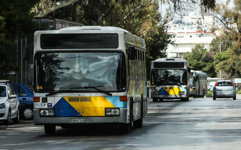 Το σχέδιο βήμα-βήμα για να ξαναμπούν σε τροχιά τα μέσα μεταφοράς