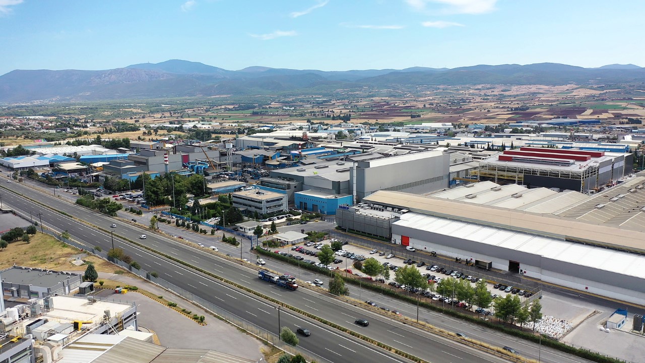 ElvalHalcor: Mέσα Μαΐου η έναρξη λειτουργίας της νέας επένδυσης στα Οινόφυτα