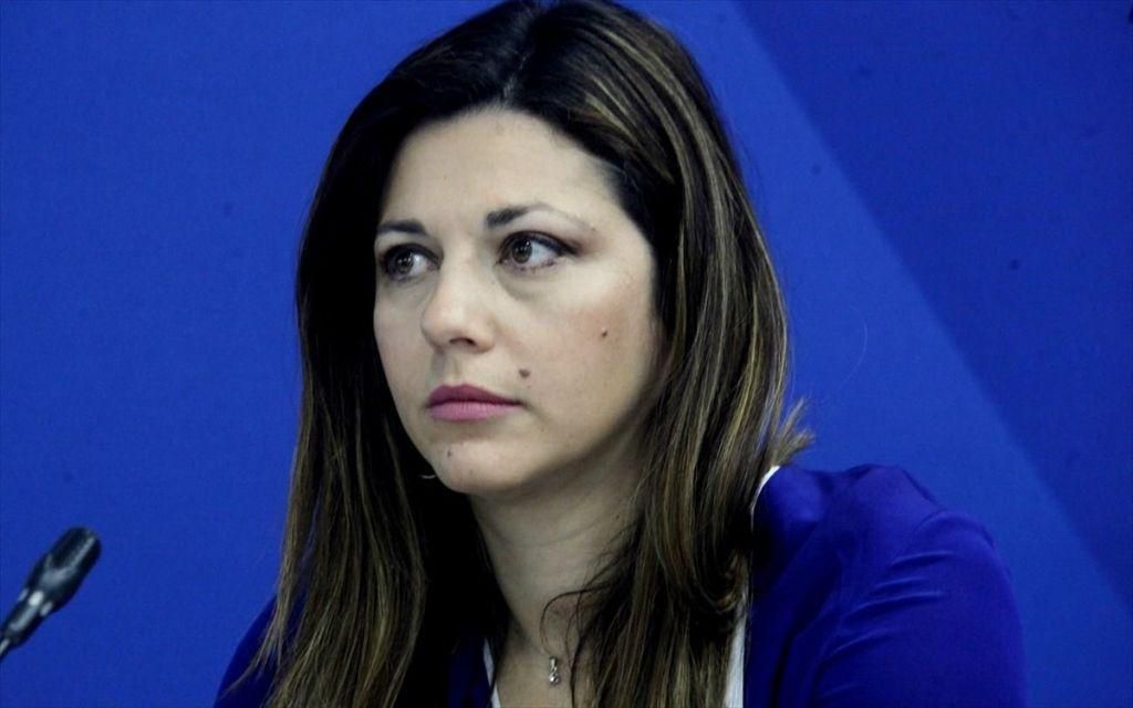 Ζαχαράκη στο MEGA: Προτεραιότητά μας τα παιδιά της Γ’ Λυκείου