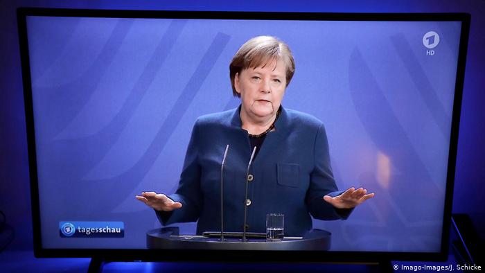 Απογείωση Μέρκελ στις δημοσκοπήσεις – Παρέμβαση Σόιμπλε