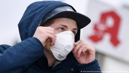 Κορωνοϊός – Γερμανία: Υποχρεωτική για όλους η χρήση μάσκας