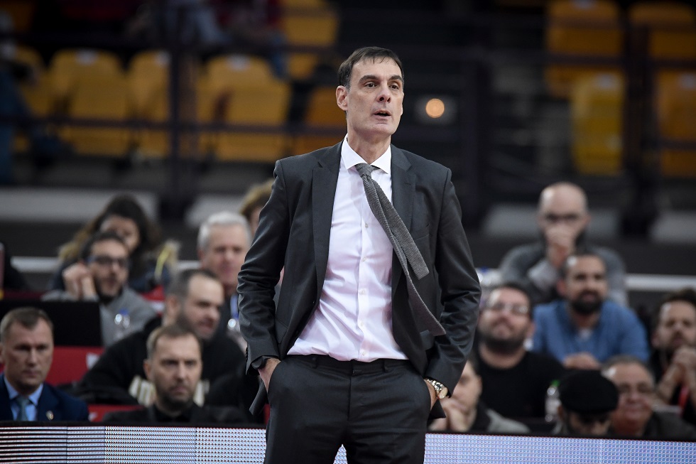 Ολυμπιακός : Το πινακάκι και τα συστήματα του Γιώργου Μπαρτζώκα