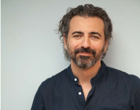 Ο Λευτέρης Γιοβανίδης, νέος καλλιτεχνικός διευθυντής του Δημοτικού Θεάτρου Πειραιά