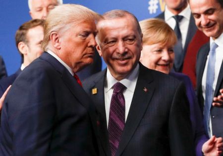 Κορωνοϊός: Ο Ερντογάν ζητά από τον Τραμπ μεγαλύτερη κατανόηση