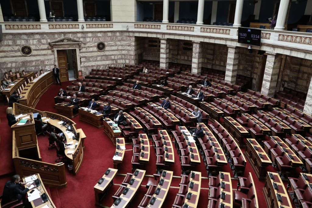 Βουλή: Συζήτηση εφ’ όλης της ύλης για τα νέα μέτρα στην οικονομία
