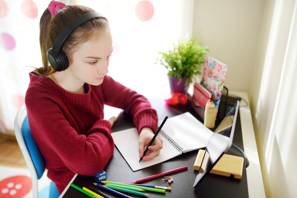 Εξασφαλίζοντας την πρόσβαση κάθε παιδιού στη γνώση