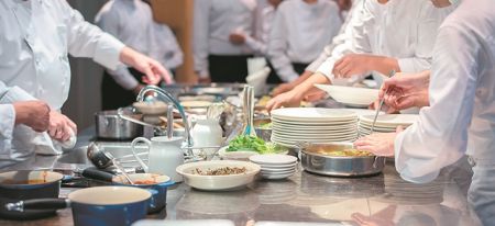 900.000 πολίτες μένουν έξω από την ομπρέλα προστασίας