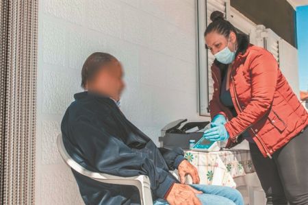 Μέτωπο αλληλεγγύης εναντίον του κορωνοϊού