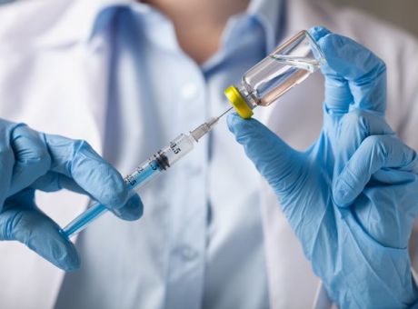Τον Ιούλιο τα συμπεράσματα για το εμβόλιο Οξφόρδης | tovima.gr