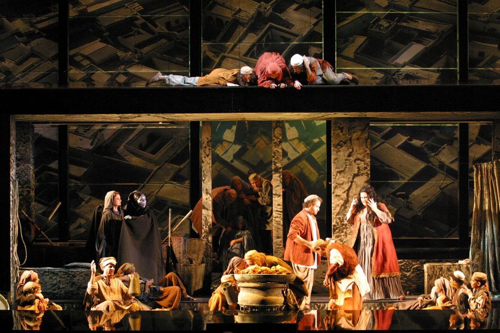 Μένουμε σπίτι – Βλέπουμε Μέγαρο : «Η γυναίκα δίχως σκιά» του Στράους και ο «Μαγικός Αυλός» του Μότσαρτ