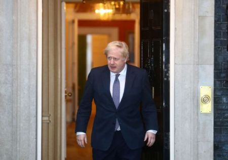 Ο Μπόρις Τζόνσον για τη μάχη με τον κορωνοϊό: Προετοιμάζονταν για την αναγγελία του θανάτου μου