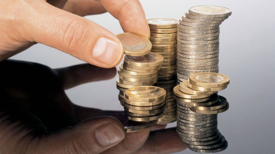 ΙΟΒΕ: «Βουτιά» στο δείκτη οικονομικού κλίματος τον Απρίλιο