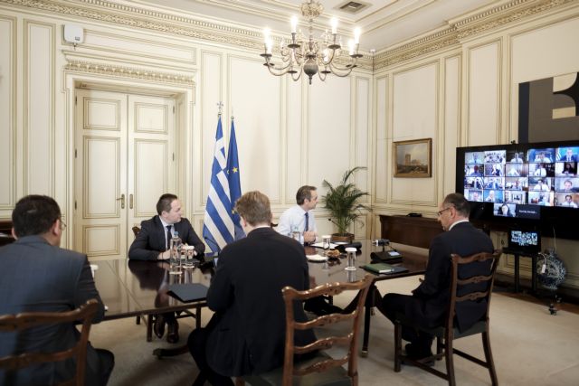 Τι αποφάσισαν κυβέρνηση-τραπεζίτες για ρευστότητα: Πώς θα διοχετευθούν τα 16 δισ. ευρώ στην αγορά