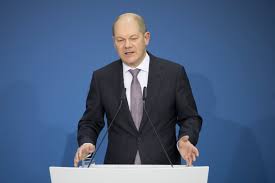 Σολτς: Η Bundesbank μπορεί να συνεχίσει να συμμετέχει στο QE της ΕΚΤ
