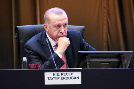 Βουτιά στη δημοτικότητα Ερντογάν – Ο κορωνοϊός το σημαντικότερο πρόβλημα των Τούρκων