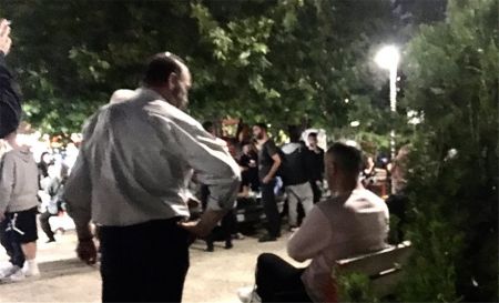 Μετά την Αγία Παρασκευή πάρτι και στην πλατεία Βαρνάβα