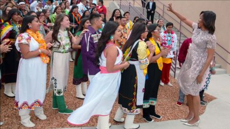 Η Μισέλ Ομπάμα στο επίκεντρο