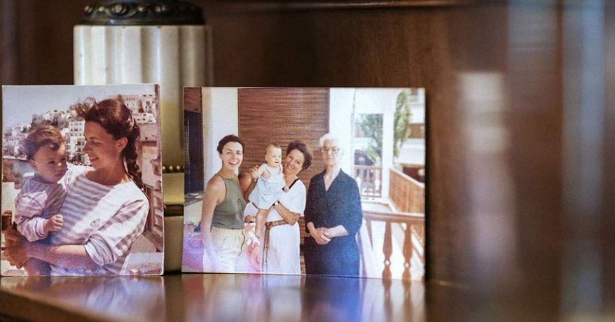 Το μήνυμα Σακελλαροπούλου για την Ημέρα της Μητέρας