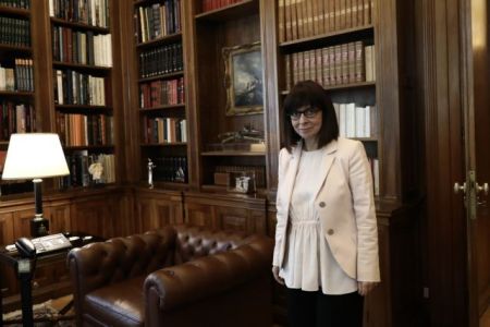 Σακελλαροπούλου: Προσαρμογή και ψυχολογική στήριξη των μαθητών της A Λυκείου