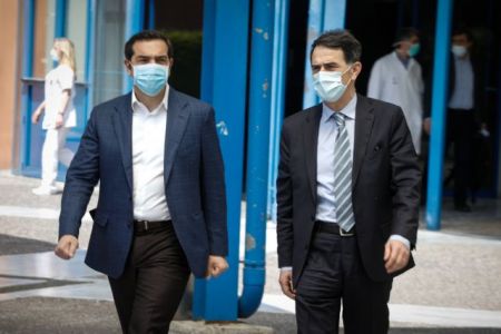 Τσίπρας: Ενίσχυση του ΕΣΥ με μόνιμες προσλήψεις