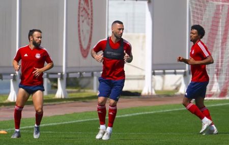 Ολυμπιακός: Εικόνες από τη σημερινή προπόνηση των παικτών