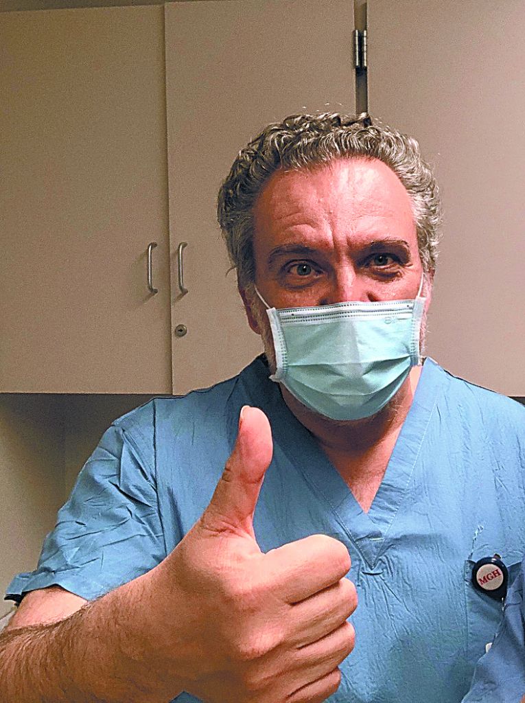 Οθων Ηλιόπουλος: «Ο COVID-19 δεν είναι εποχικός ιός όπως η γρίπη»