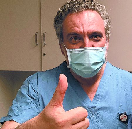 Οθων Ηλιόπουλος: «Ο COVID-19 δεν είναι εποχικός ιός όπως η γρίπη»