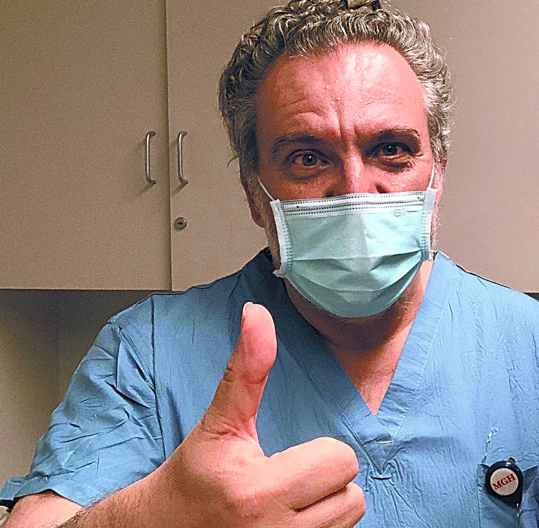 Οθων Ηλιόπουλος: «Ο COVID-19 δεν είναι εποχικός ιός όπως η γρίπη»