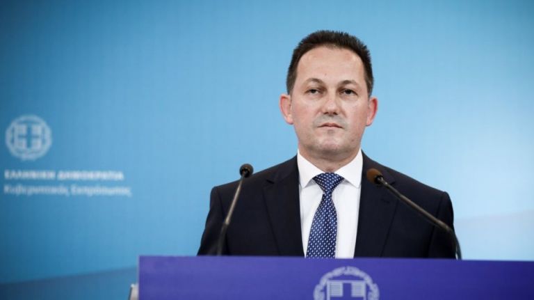 Υποχρεωτική η μάσκα σε αεροπλάνα, πλοία και ΚΤΕΛ | tovima.gr