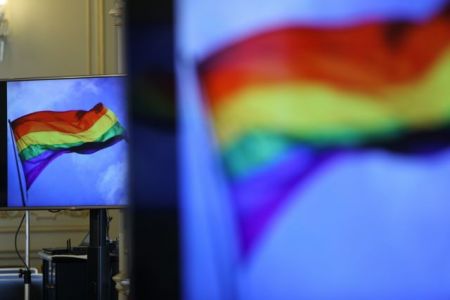 Η Πρόεδρος της Δημοκρατίας κατά των διακρίσεων και της ομοφοβίας