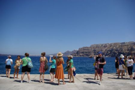 Πόσο έτοιμα είναι τα νησιά να υποδεχτούν τουρίστες – Ο καθηγητής Χ. Γώγος εξηγεί