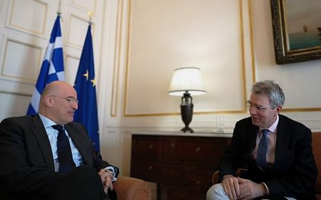 Η Αθήνα αναζητεί λύσεις στο Λιβυκό μέσω ΗΠΑ