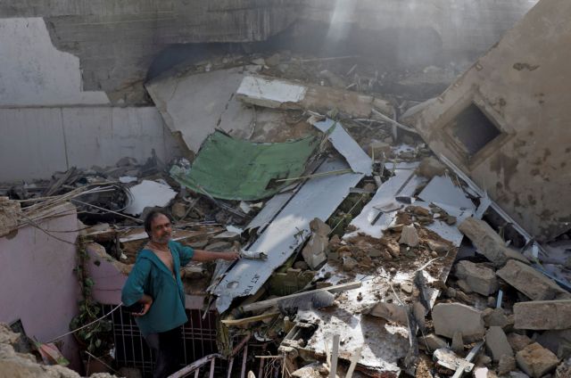 Βίντεο-ντοκουμέντο από τη συντριβή αεροσκάφους στο Πακιστάν: Ενας επιζών – Φόβοι για πολλούς νεκρούς