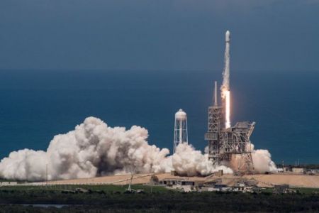 Ο Τραμπ θα παραστεί στην εκτόξευση του SpaceX την προσεχή εβδομάδα
