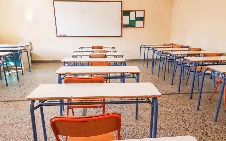 Δημοτικά σχολεία: Υπέρ του ανοίγματος ο Σύψας – Την Κυριακή η απόφαση | tovima.gr