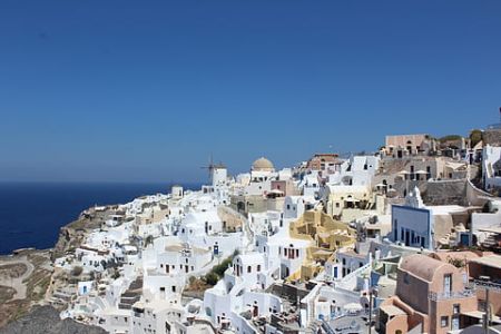 Επανεκκίνηση τουρισμού: Ποιες χώρες βρίσκονται στη «μαύρη λίστα» της Ελλάδας