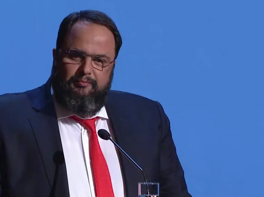 Στο προπονητικό κέντρο των Ερυθρόλευκων ο Βαγγέλης Μαρινάκης