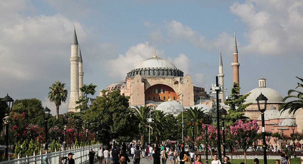 Ερντογάν: Μέσα στην Αγία Σοφία θα διαβαστεί η προσευχή για την Άλωση της Πόλης