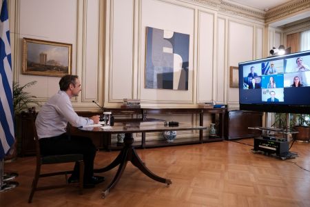 Ο Μητσοτάκης, ο Μπάμπις και η Ελούντα