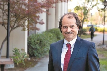 «Οι προβλέψεις των μαθηματικών μοντέλων διαψεύστηκαν»