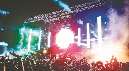 Κάτι από το… παρελθόν για Μύκονο – Ιμπιζα