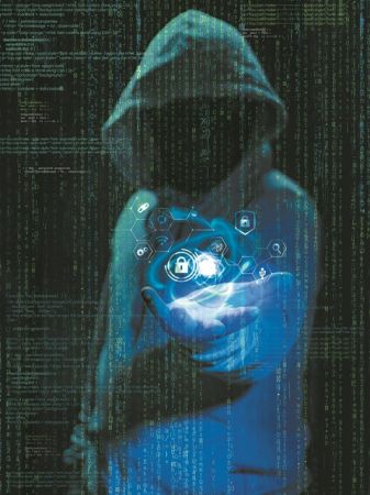 Σε έξαρση και οι επιθέσεις των χάκερ