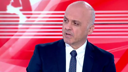 Μαντέλας στο MEGA: Ο Τραμπ επενδύει στο ακροδεξιό ακροατήριο