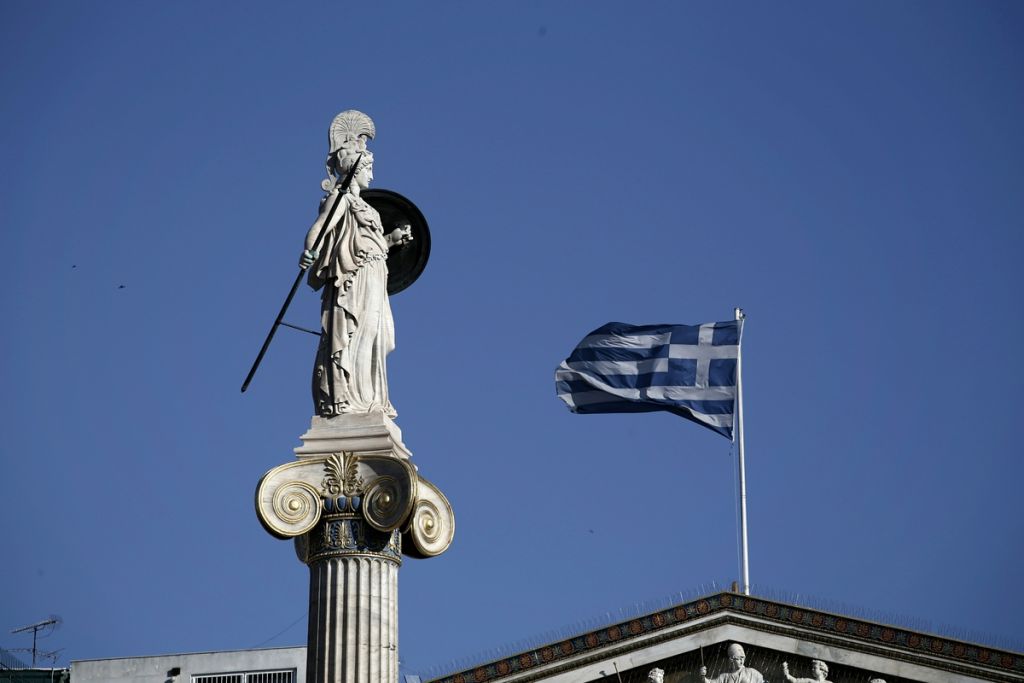 Der Standard: Υποδειγματική συμπεριφορά της Ελλάδας στην πανδημία