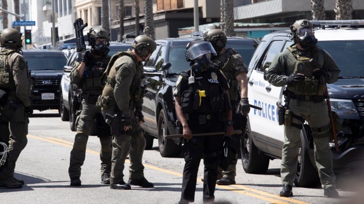 ΗΠΑ: Λεηλασίες, καταστροφές και 700 συλλήψεις – Υπέρ της καταστολής ο Τραμπ