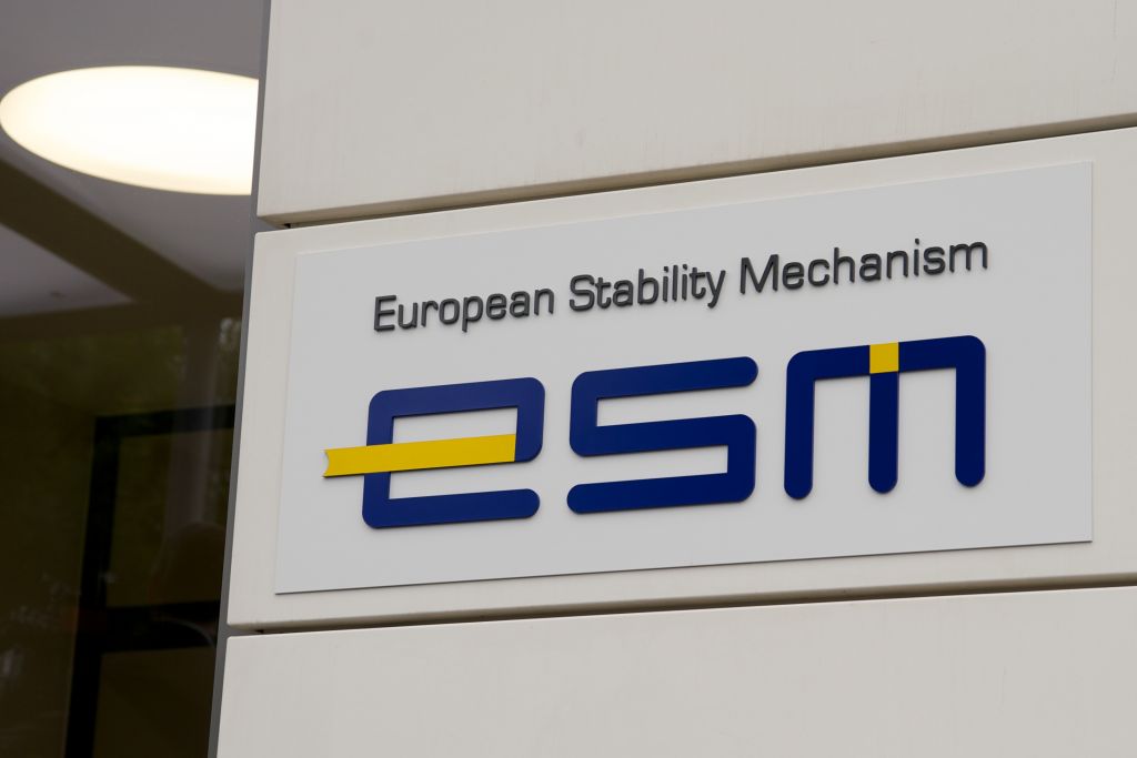 ESM: Με αρνητικό επιτόκιο τα δάνεια στα κράτη-μέλη