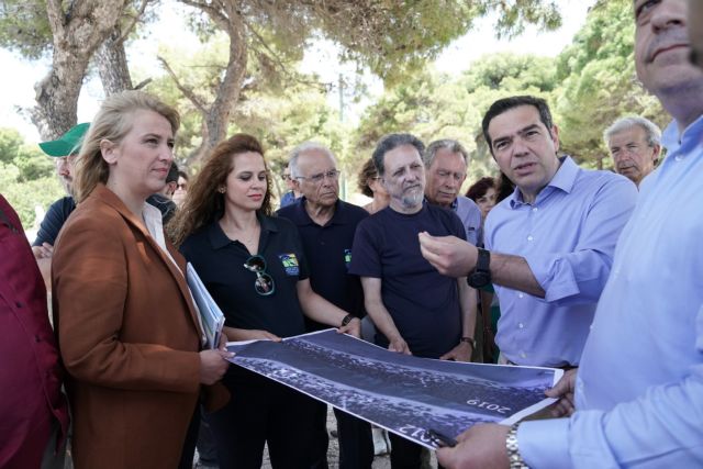 Τσίπρας κατά κυβέρνησης για περιβάλλον και ιδιωτικοποίηση του νερού