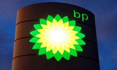 Ο πετρελαϊκός κολοσσός BP καταργεί 10.000 θέσεις εργασίας