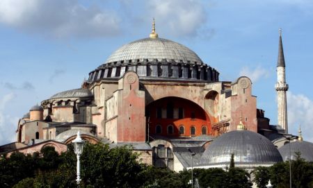 Αποκάλυψη τούρκου καθηγητή για την Αγιά Σοφιά: Τι έχουν κρύψει οι Βυζαντινοί κάτω από το ναό